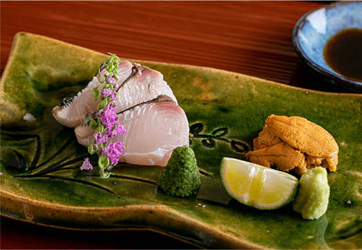 sliced ​​raw fish